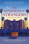 The Kindness of Strangers - Andy Weinberger - 9781684428175