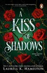 A Kiss Of Shadows - Laurell K Hamilton - 9781837321155
