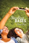 Stealing Bases - Anne Key - 9781942831952