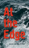 At the Edge - Victor Matveev - 9783689590031