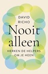 Nooit alleen - David Richo - 9789020222746