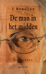 Man in het midden - Bernlef - 9789021443492