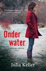 Onder water - Julia Keller - 9789026138782
