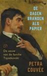 De dagen branden als papier - Petra Couvée - 9789028254220