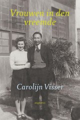 Vrouwen in den vreemde, Carolijn Visser -  - 9789045703848