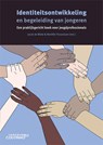 Identiteitsontwikkeling en begeleiding van jongeren - Jacob de Wilde ; Mariëlle Theunissen - 9789046908099