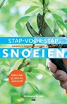 Stap-voor-stap snoeien - Christopher Brickell - 9789052109770