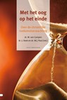 Met het oog op het einde - M. van Campen ; J. Hoek ; M.J. Paul - 9789088971792