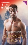 Brandgevaarlijk - Shannon Stacey - 9789402528787