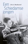 Een Schiedamse jongen - J.M.A. Biesheuvel - 9789463191845