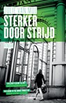 Sterker door strijd - Julie van Mol - 9789491773570