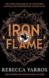 Iron Flame, Rebecca Yarros -  - 9780349437057