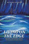 Living on the Edge - Richard Norton - 9781035865659