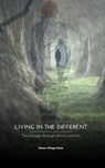 Living in the Different - Elaine Sturtz - 9781386171331