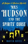 Mrs Hudson and the Spirits' Curse - DAVIES,  Martin - 9781788631266