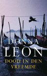 Dood in den vreemde - Donna Leon - 9789023434603