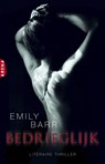 Bedrieglijk - Emily Barr - 9789460922848