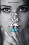 Een van ons liegt - Karen M. McManus - 9789000365272