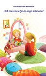 Het mevrouwtje op mijn schouder - Yvette Den  Brok-Rouwendal - 9789491446139