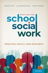 School Social Work - Michael S. (Professor Kelly ; Carol Rippey (Professor Massat ; Robert (Professor Emeritus Constable - 9780197530382
