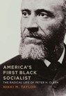 America's First Black Socialist - Nikki M. Taylor - 9780813140995