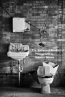 The Bathroom Book - Rebecca Skinner - 9781714626335