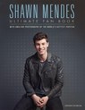 Shawn Mendes: The Ultimate Fan Book - Malcolm Croft - 9781787392069