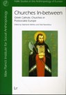 Churches In-between - Stephanie Mahieu ; Vlad Naumescu - 9783825899103