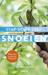 Stap-voor-stap snoeien - Christopher Brickell - 9789021568119