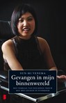 Gevangen in mijn binnenwereld - Sun-Mi Venema - 9789022555682