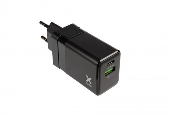 -XA020 VOLT TRAVEL FAST CHARGER (20W)