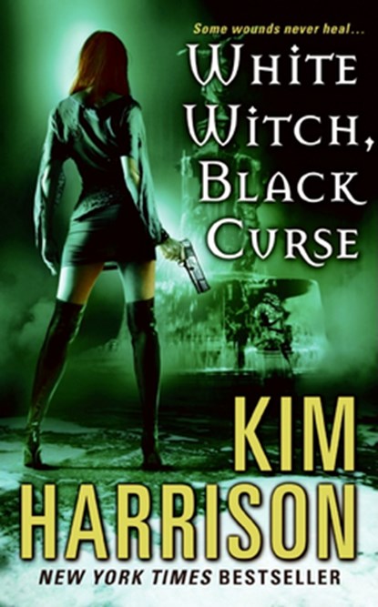 White Witch, Black Curse, Kim Harrison - Paperback - 9780061138027