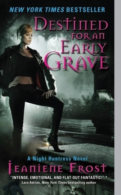 Destined for an Early Grave, Jeaniene Frost - Paperback - 9780061583216