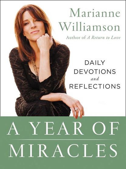 A Year of Miracles, Marianne Williamson - Paperback - 9780062205513