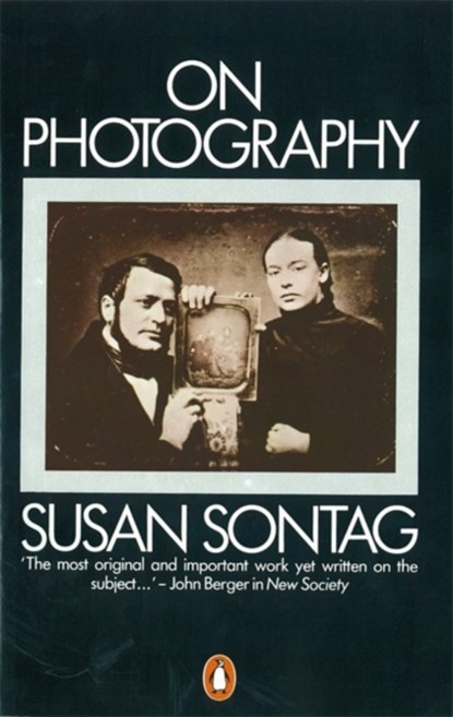 On Photography, Susan Sontag - Paperback - 9780140053975