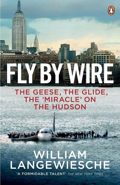 Fly By Wire, William Langewiesche - Paperback - 9780141046747