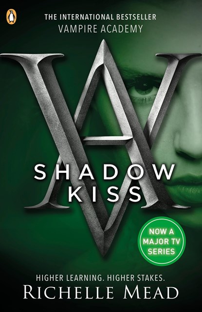 Vampire Academy: Shadow Kiss (book 3), Richelle Mead - Paperback - 9780141328553