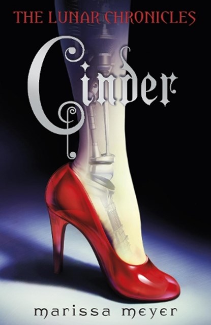 Cinder (The Lunar Chronicles Book 1), Marissa Meyer - Paperback - 9780141340135