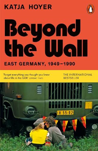 Beyond the Wall, Katja Hoyer - Paperback - 9780141999340