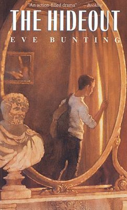 Hideout, Eve Bunting - Paperback - 9780152339913