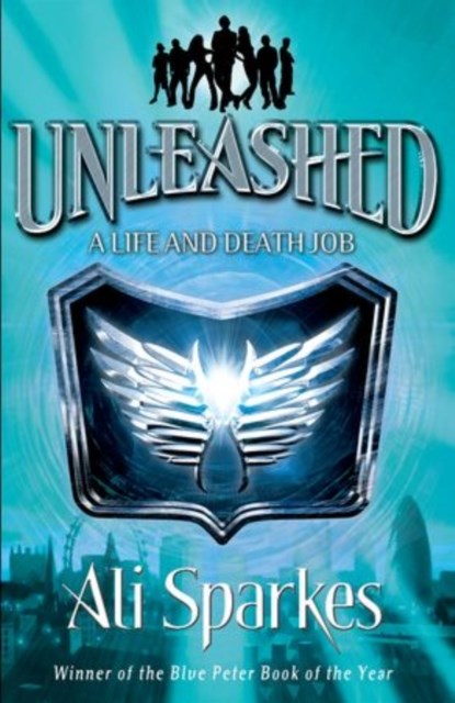 Unleashed 1: A Life & Death Job, ALI (,  Southampton, UK) Sparkes - Paperback - 9780192734068