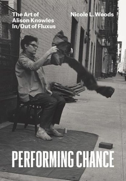 Performing Chance, Nicole L. Woods - Gebonden - 9780226654942