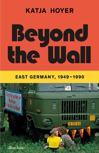 Beyond the Wall, HOYER,  Katja - Paperback - 9780241633502