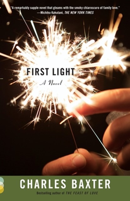 First Light, Charles Baxter - Paperback - 9780307948519