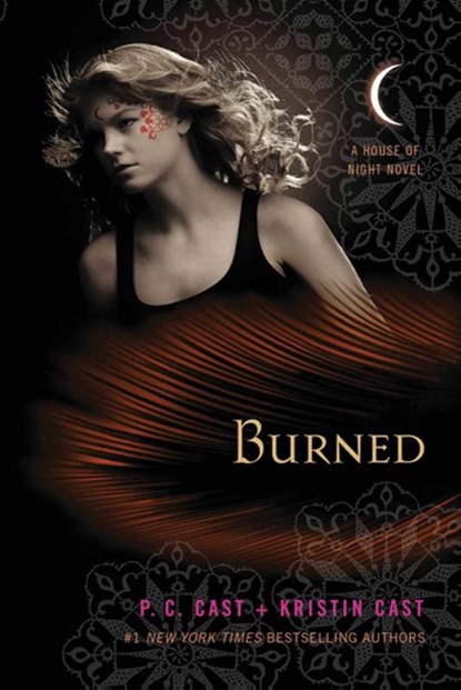Burned, P. C. Cast - Paperback - 9780312387969