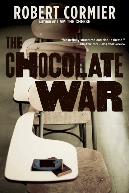 The Chocolate War, Robert Cormier - Paperback - 9780375829871