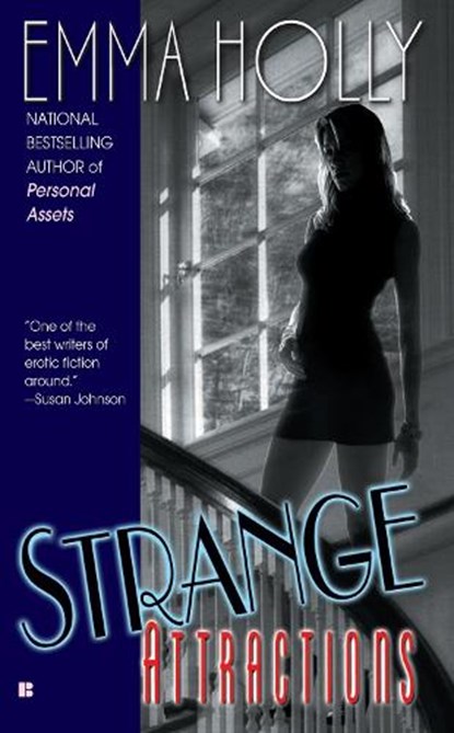Strange Attractions, HOLLY,  Emma - Paperback - 9780425205037