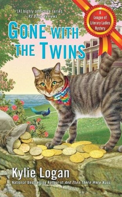 Gone with the Twins, Kylie Logan - Paperback - 9780425282960