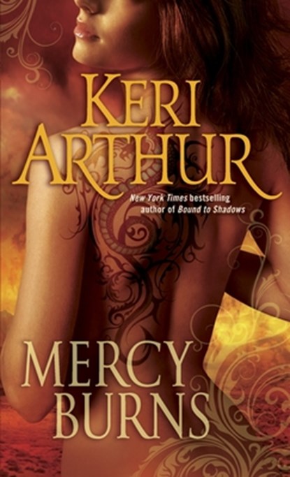 Mercy Burns, Keri Arthur - Paperback - 9780440245704