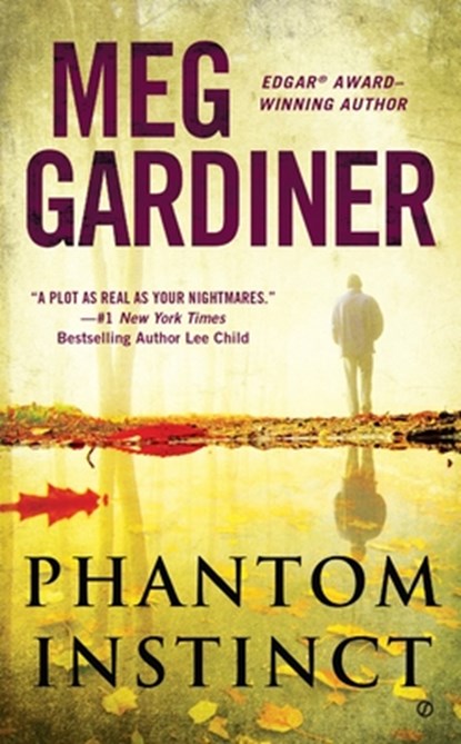 Phantom Instinct, Meg Gardiner - Paperback - 9780451466099